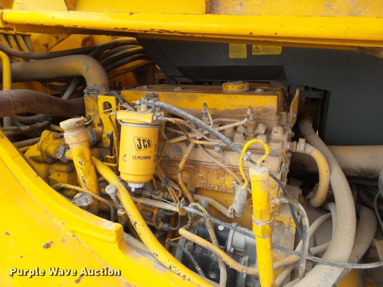 image for item L1517 JCB 506B telehandler