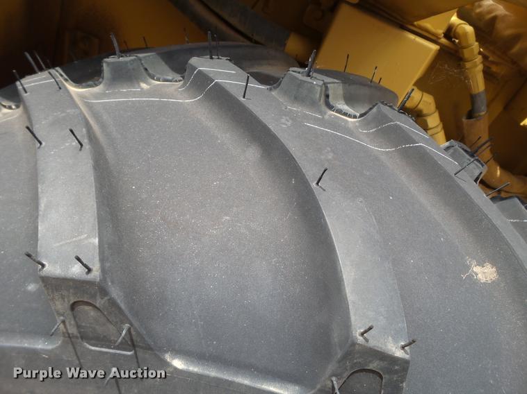 image for item L1518 1991 Vermeer V6050 trencher