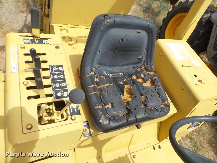 image for item L1518 1991 Vermeer V6050 trencher