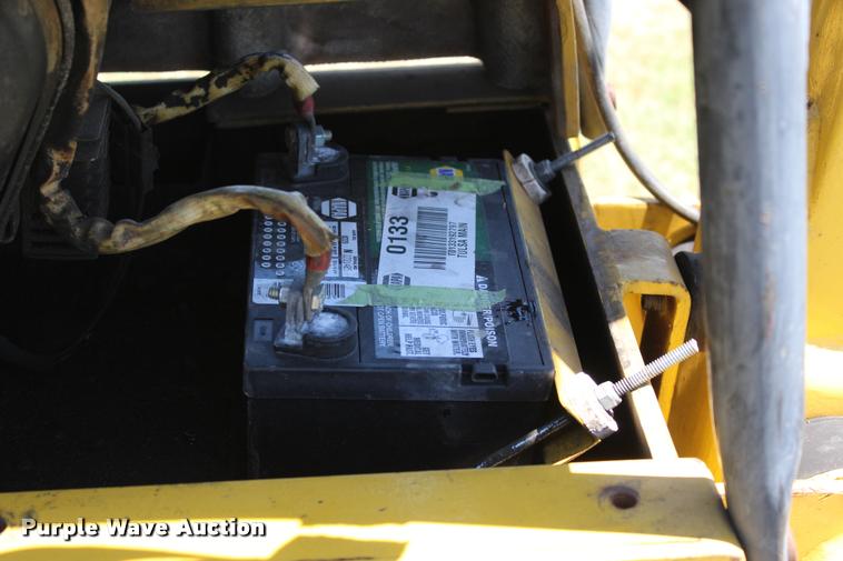 image for item L1965 Masalta MS330 compactor
