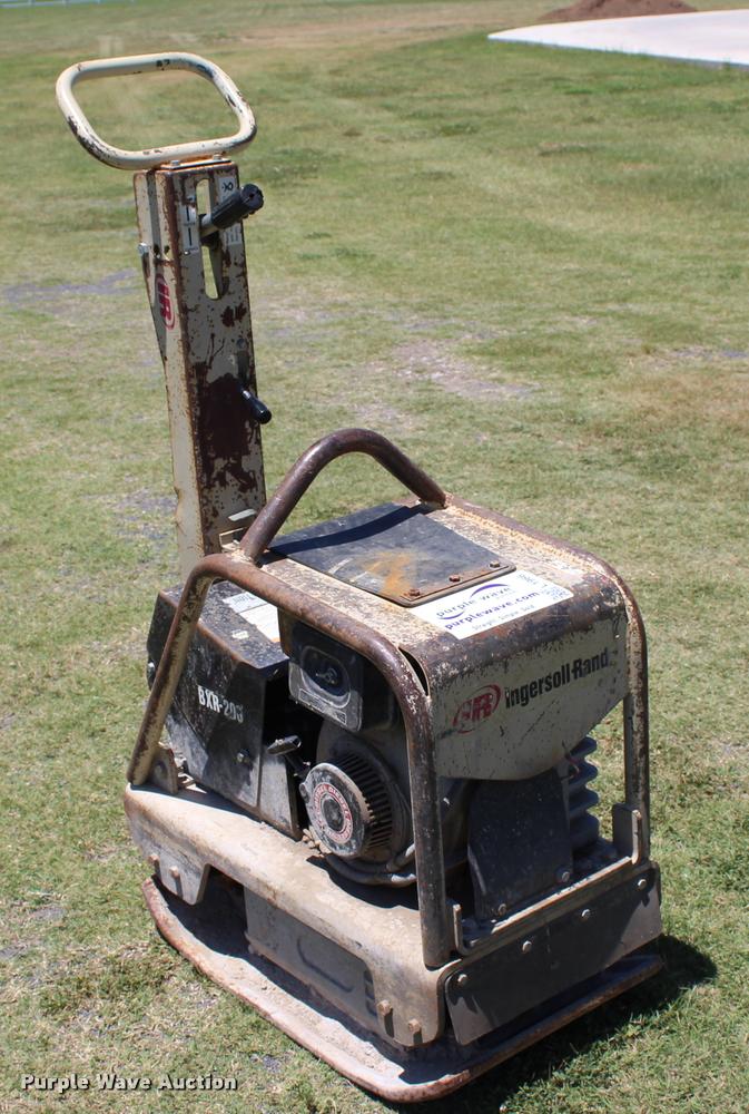 image for item L1966 Ingersoll Rand BXR-200 compactor