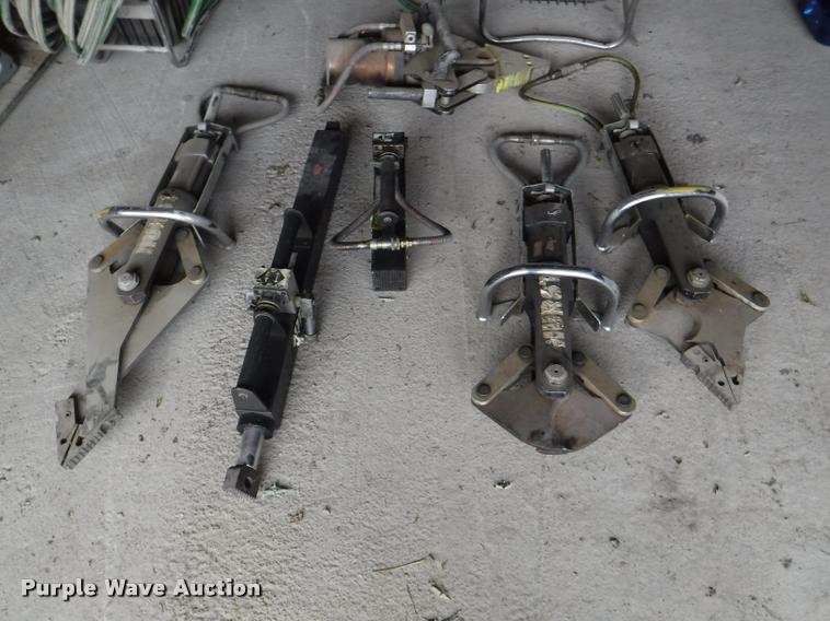 image for item CA9543 Hurst rescue equipment
