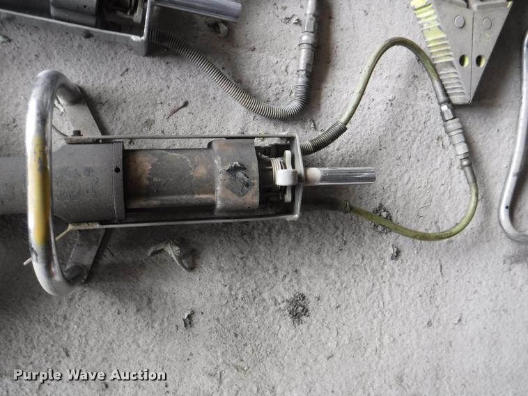 image for item CA9543 Hurst rescue equipment