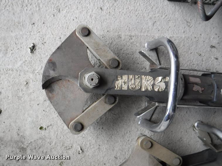 image for item CA9543 Hurst rescue equipment