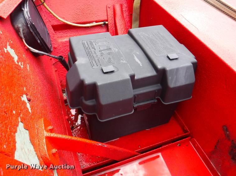 image for item CA9551 1993 boat