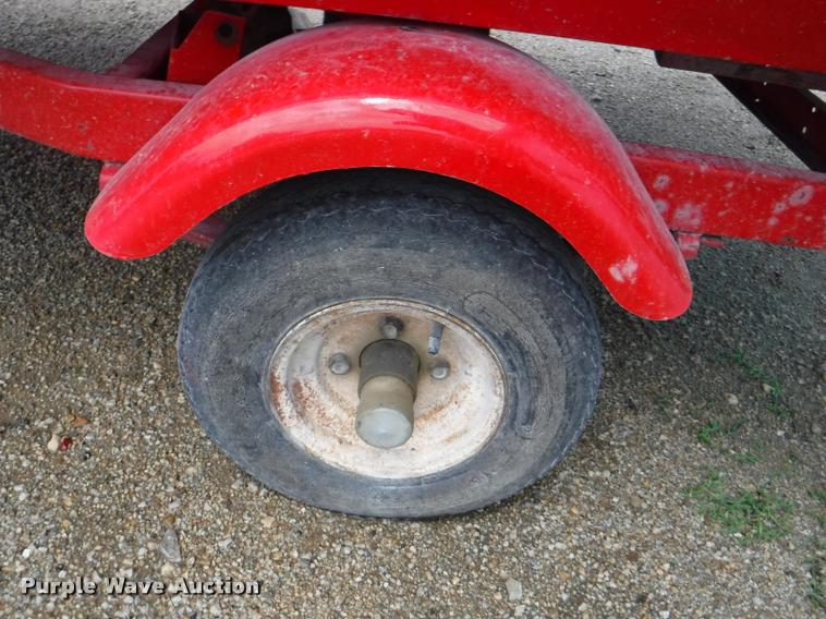 image for item CA9551 1993 boat