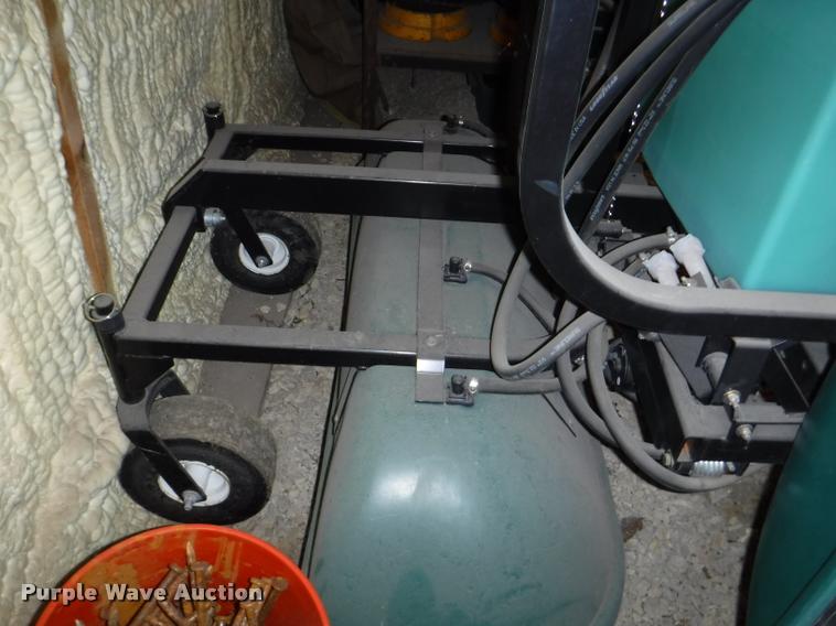 image for item CA9699 Grasshopper 928D lawn mower