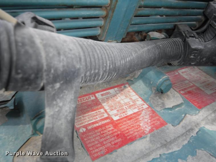 image for item CA9735 1992 International 3800 school bus