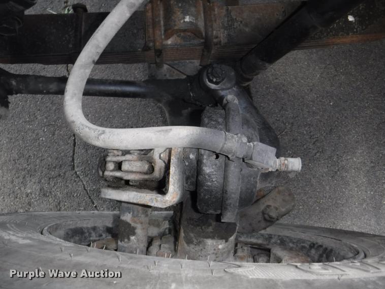 image for item CA9735 1992 International 3800 school bus