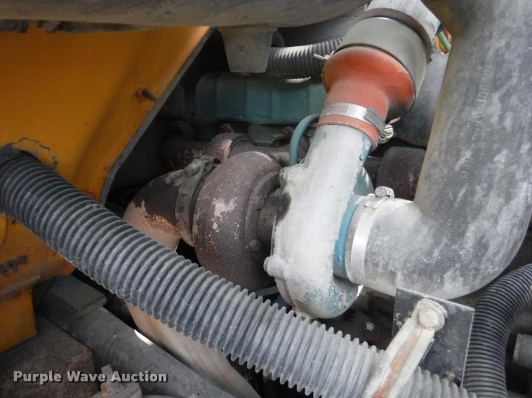 image for item CA9735 1992 International 3800 school bus