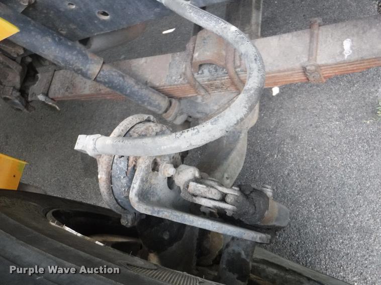 image for item CA9735 1992 International 3800 school bus