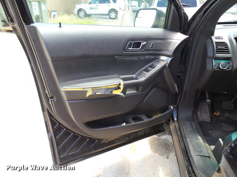 image for item CC9199 2013 Ford Explorer Police Interceptor SUV