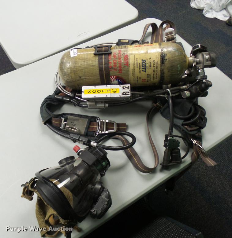 image for item CC9205 Scott 4.5 SCBA air packs