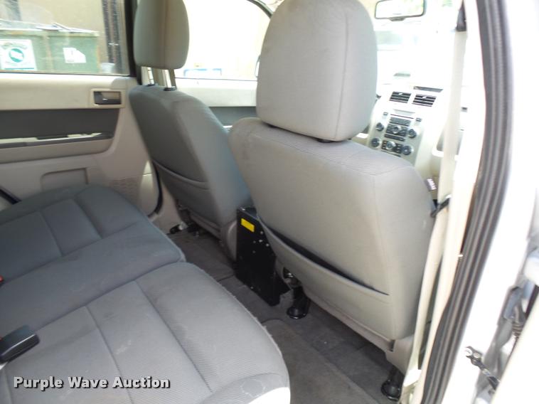 image for item CC9206 2009 Ford Escape Hybrid SUV