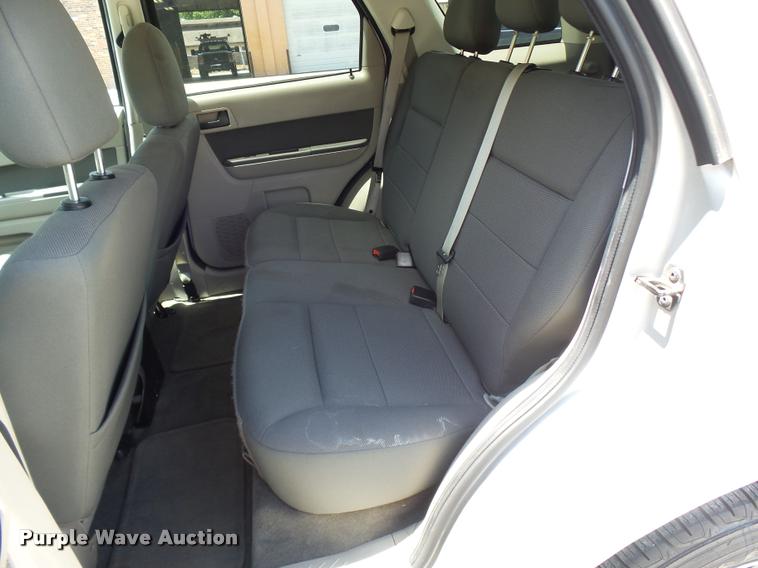 image for item CC9206 2009 Ford Escape Hybrid SUV