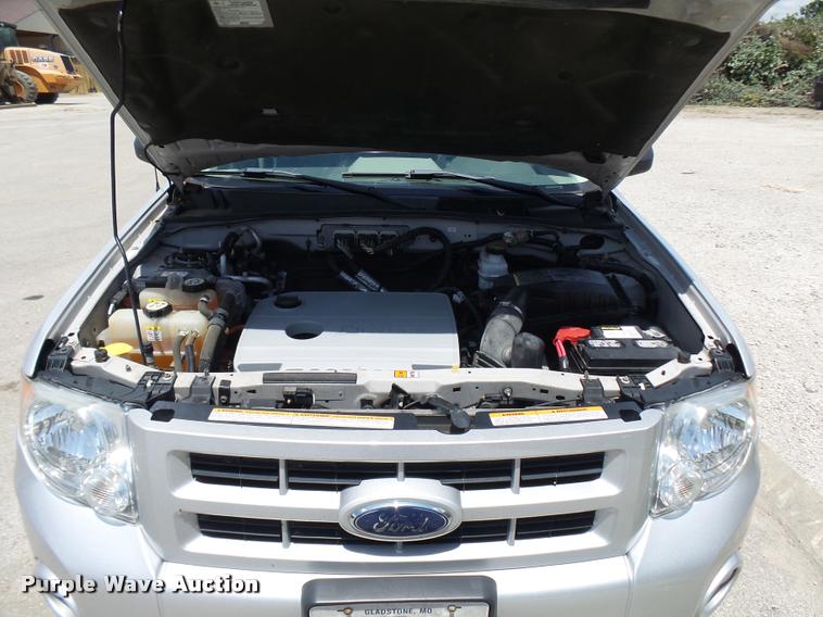 image for item CC9206 2009 Ford Escape Hybrid SUV