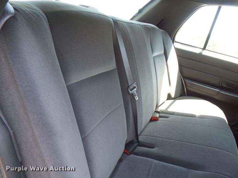 image for item CC9207 2008 Ford Crown Victoria Police Interceptor