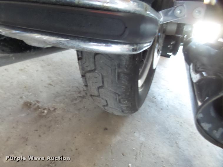 image for item DA5571 2004 Harley Davidson FLHPI Road King Police motorcycle