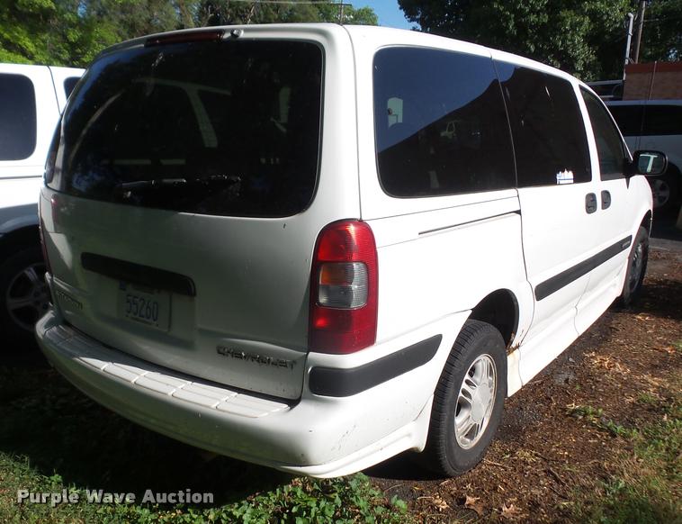 image for item DA6440 2003 Chevrolet Venture van