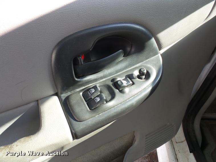 image for item DA6440 2003 Chevrolet Venture van