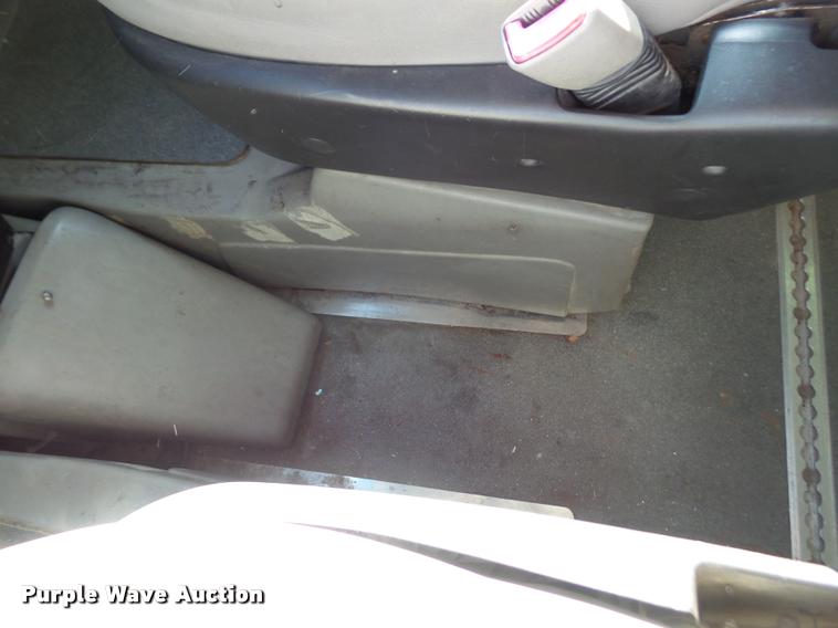 image for item DA6440 2003 Chevrolet Venture van