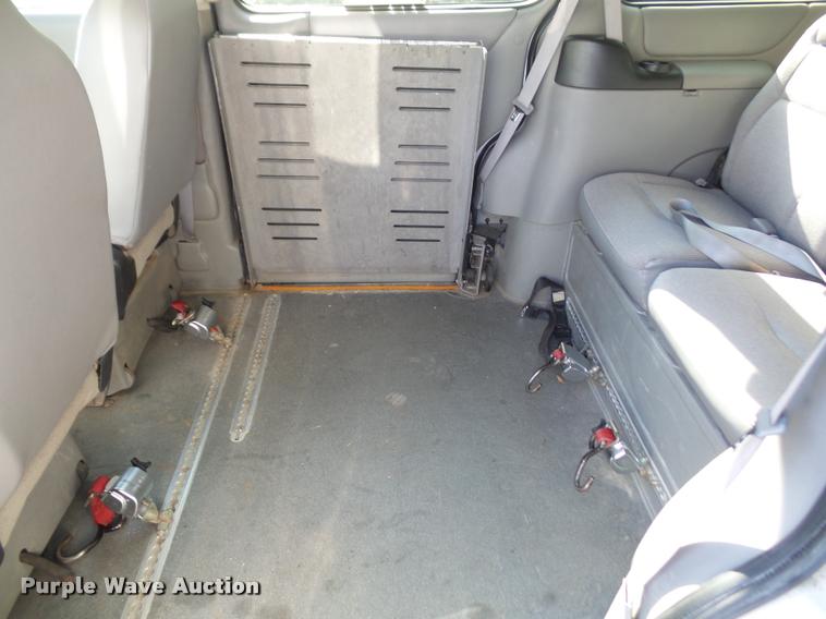 image for item DA6440 2003 Chevrolet Venture van