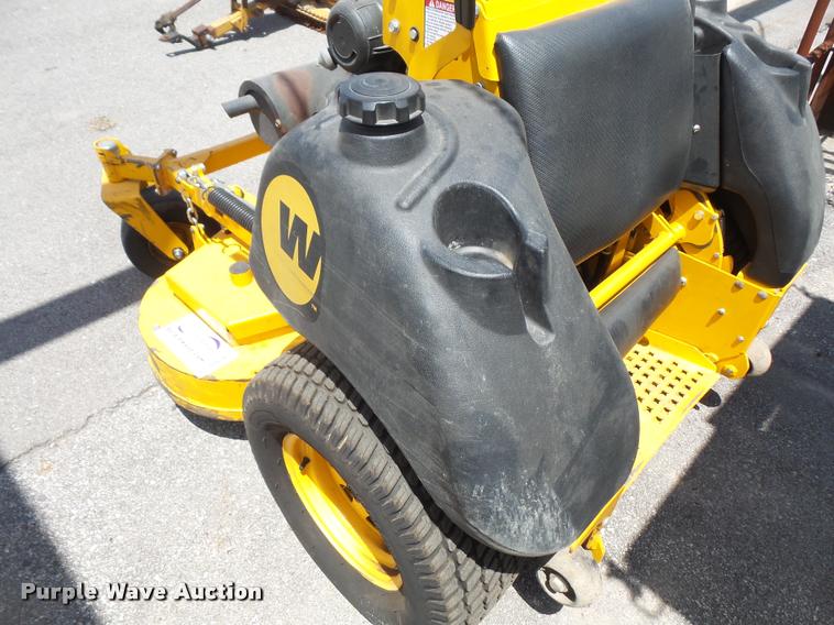 image for item DA6463 2010 Wright Stander W5ZK52 lawn mower