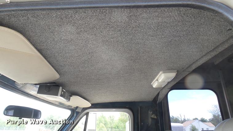 image for item DA7939 1986 Chevrolet G30 utility van