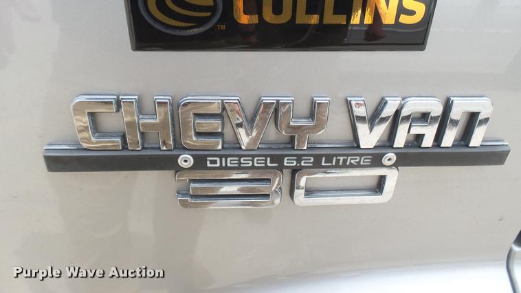 image for item DA7939 1986 Chevrolet G30 utility van