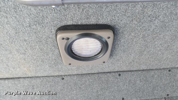 image for item DA7939 1986 Chevrolet G30 utility van