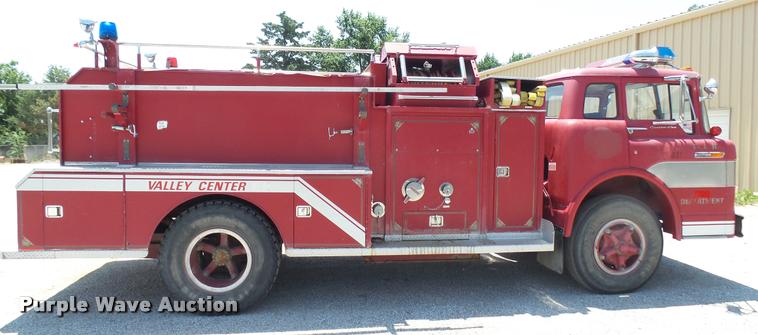 image for item DA7964 1972 Ford Bean fire truck
