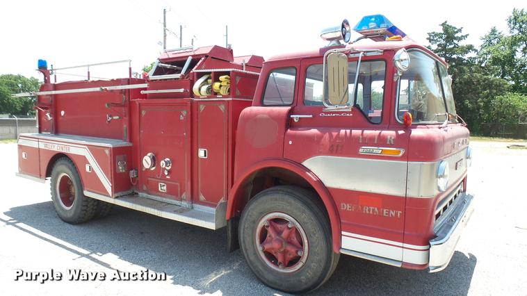 image for item DA7964 1972 Ford Bean fire truck