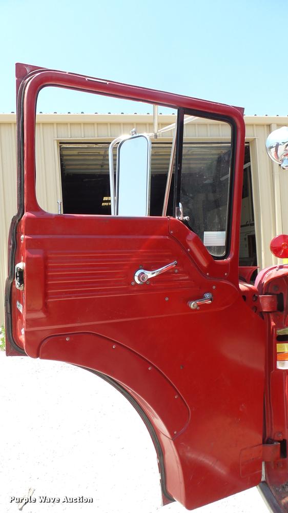 image for item DA7964 1972 Ford Bean fire truck