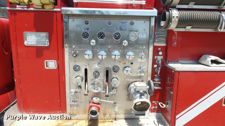 image for item DA7964 1972 Ford Bean fire truck