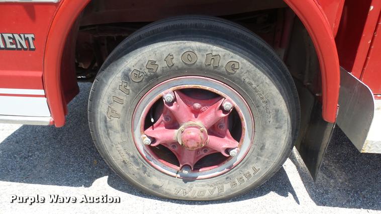 image for item DA7964 1972 Ford Bean fire truck