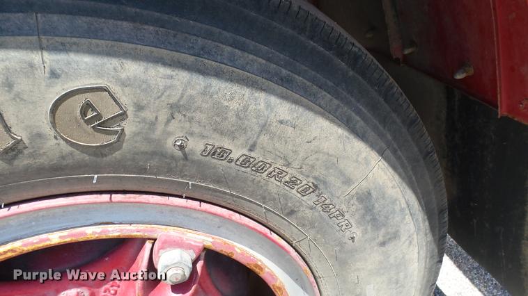 image for item DA7964 1972 Ford Bean fire truck