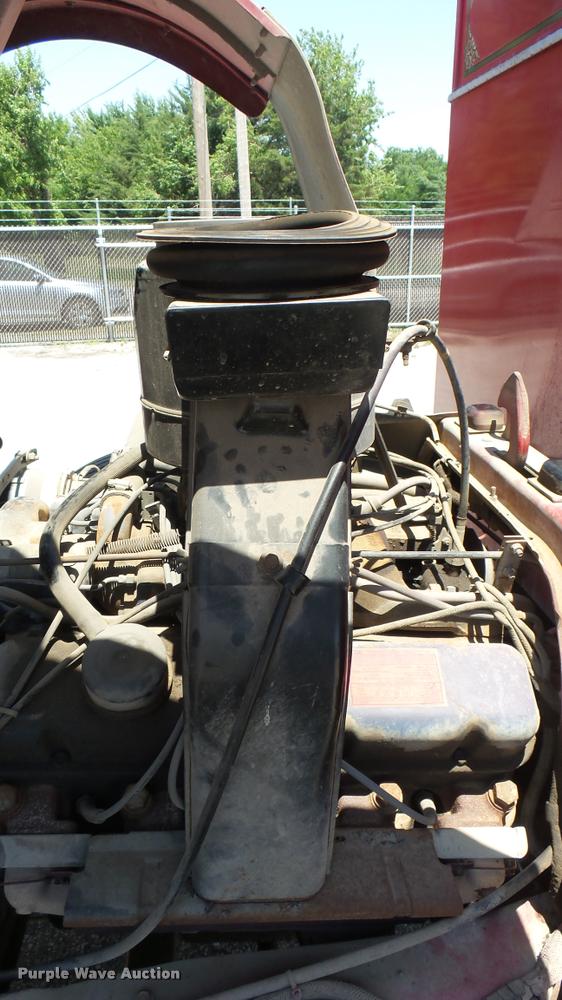 image for item DA7964 1972 Ford Bean fire truck