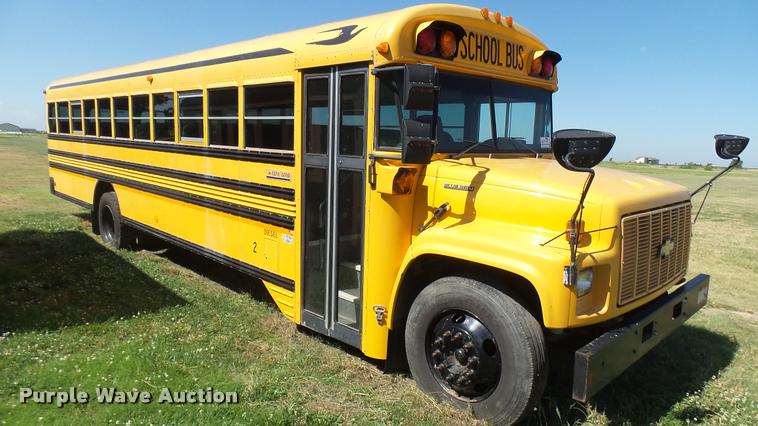 image for item DA7967 1998 Chevrolet Blue Bird school bus