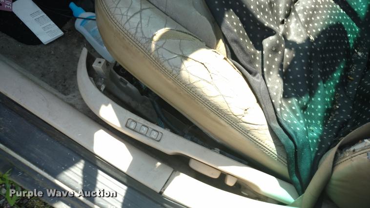 image for item DB0990 1997 Lexus ES 300