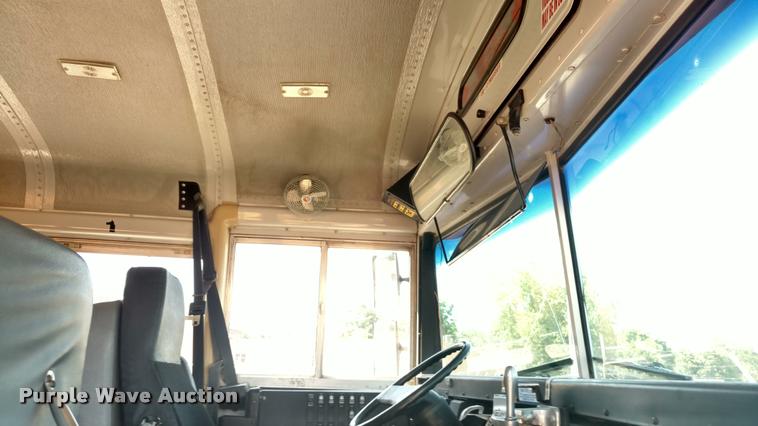 image for item DB0994 1999 International 3800 school bus