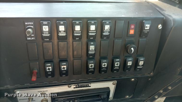 image for item DB0994 1999 International 3800 school bus