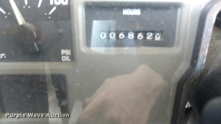 image for item DB0994 1999 International 3800 school bus