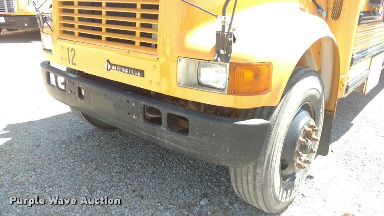 image for item DB0994 1999 International 3800 school bus