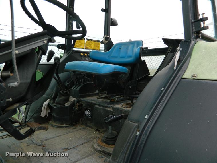 image for item DB1002 1987 Deutz D1070-S tractor