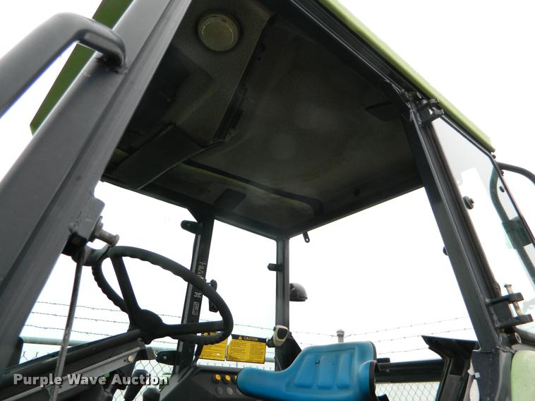 image for item DB1002 1987 Deutz D1070-S tractor