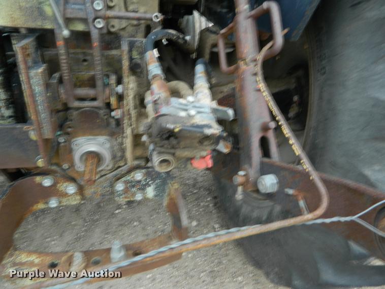 image for item DB1004 1987 Deutz D1070-S tractor