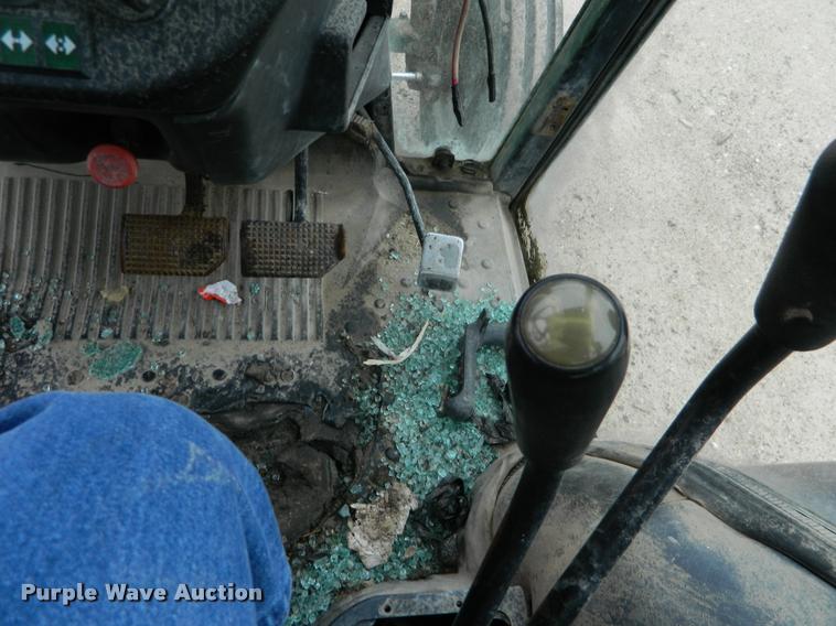 image for item DB1004 1987 Deutz D1070-S tractor