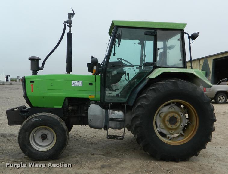 image for item DB1005 1987 Deutz D1070-S tractor