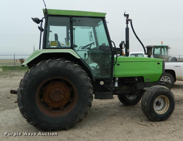 image for item DB1005 1987 Deutz D1070-S tractor