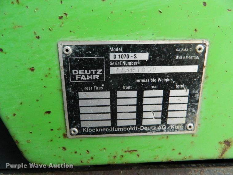 image for item DB1005 1987 Deutz D1070-S tractor